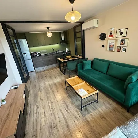 Lovely 1 Bedroom In The Heart Of Apartment Varna
